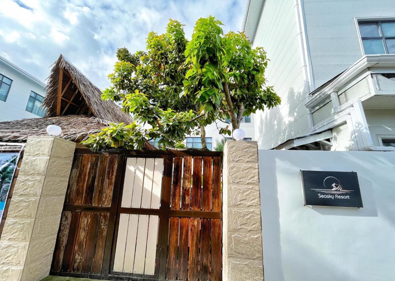 Siargao Seasky Resort Catangnan Extérieur photo
